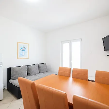 Marina Apartamento Petrčane