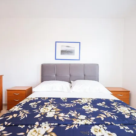 Marina Appartement Petrčane