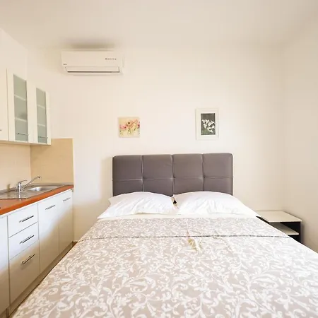 Apartman Marina