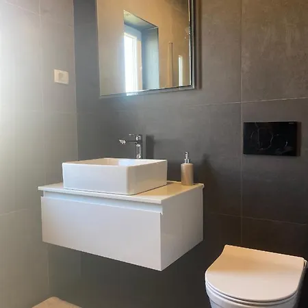 Marina Appartement Petrcane