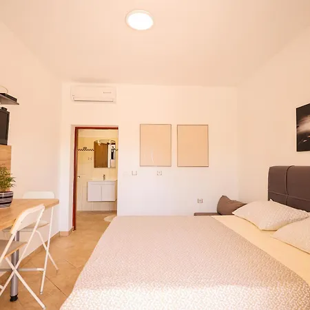 Marina Apartman Petrcane